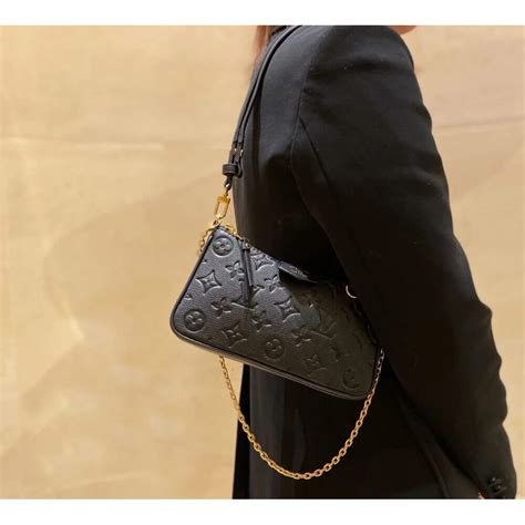 easy pouch on strap louis vuitton monogram|lv monogram strap.